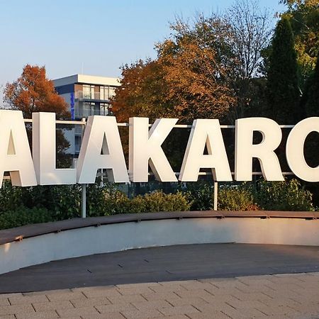 Ta'Karos Apartman Zalakaros Eksteriør billede